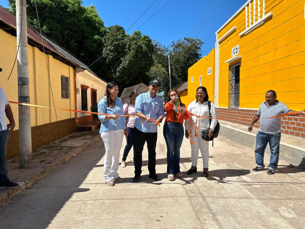 Gobernación y ESEPGUA entregan  alcantarillado a 6 barrios de Urumita